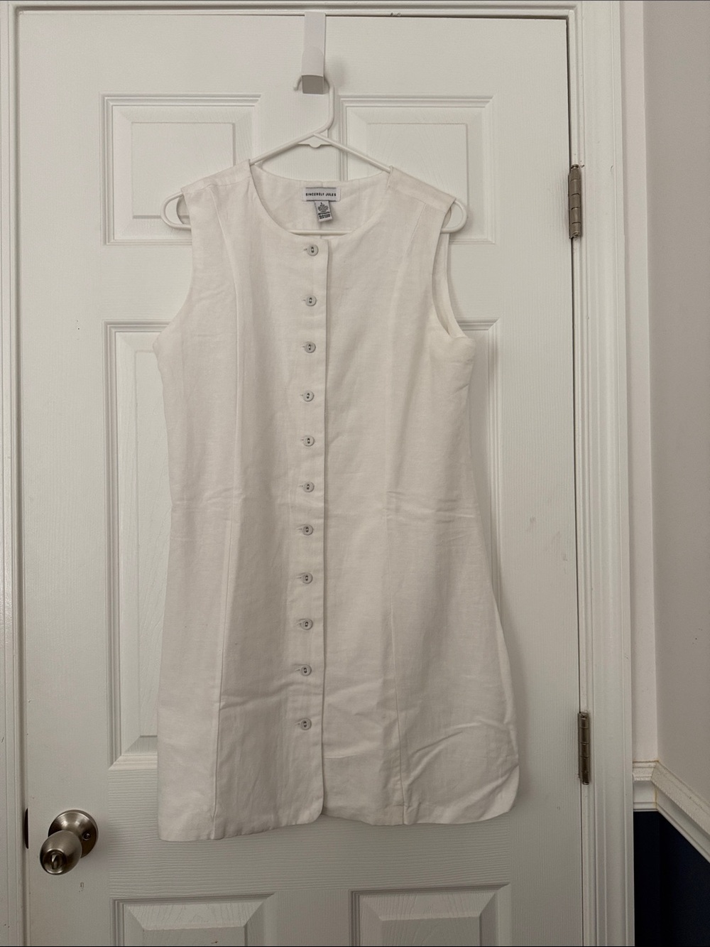 Sincerely Jules White Sleeveless Button-Front Tunic Dress